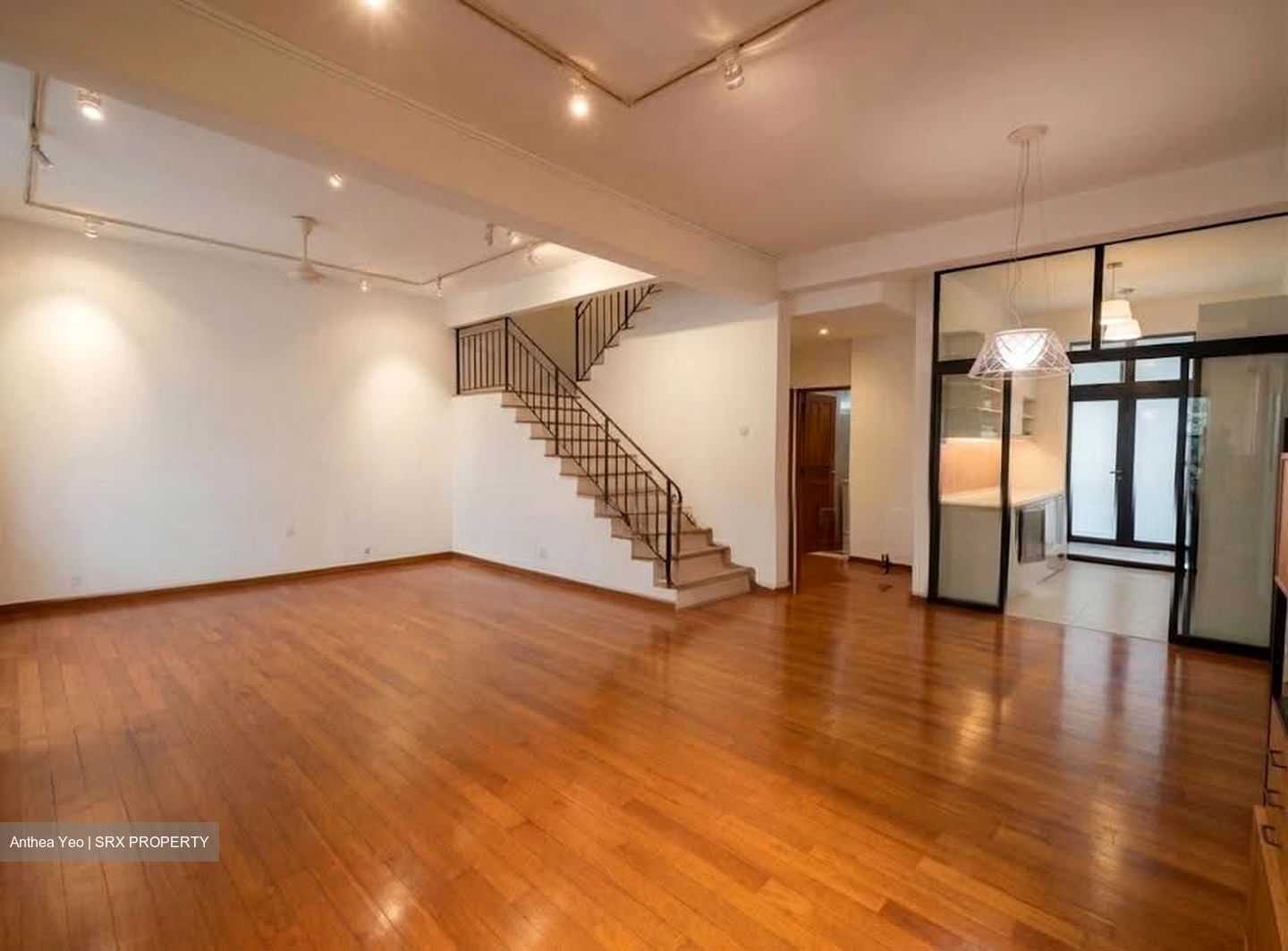 Jalan Mutiara (D10), Terrace #629729811